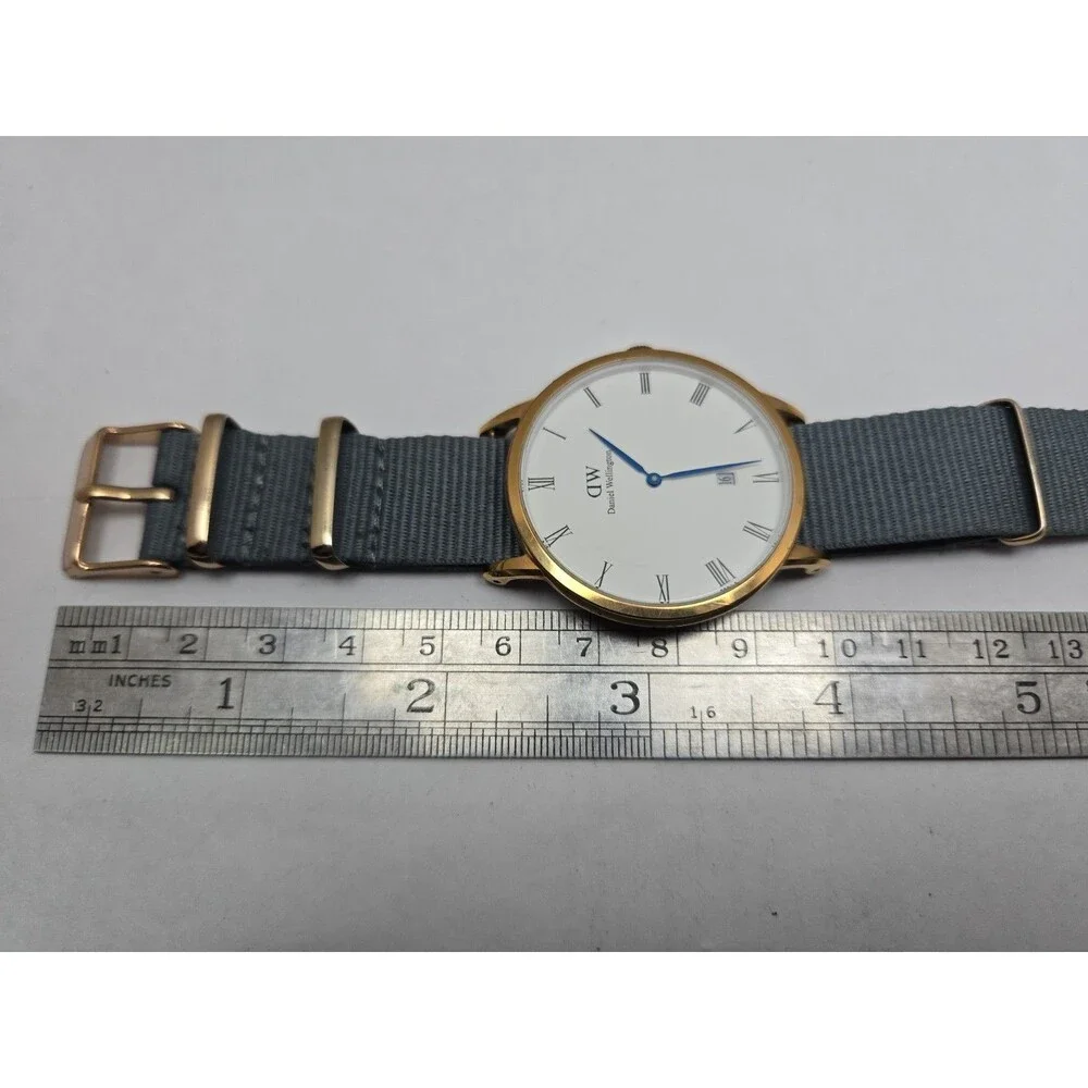 Daniel Wellington Dapper B38R1 Rose Gold 38mm White Roman Date Watch New Battery
